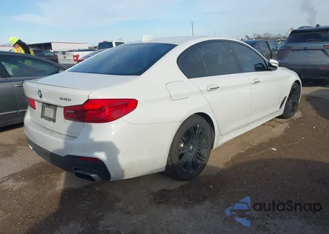 2018 BMW 540I z USA, uszkodzony, nr VIN WBAJE5C50JWA92882